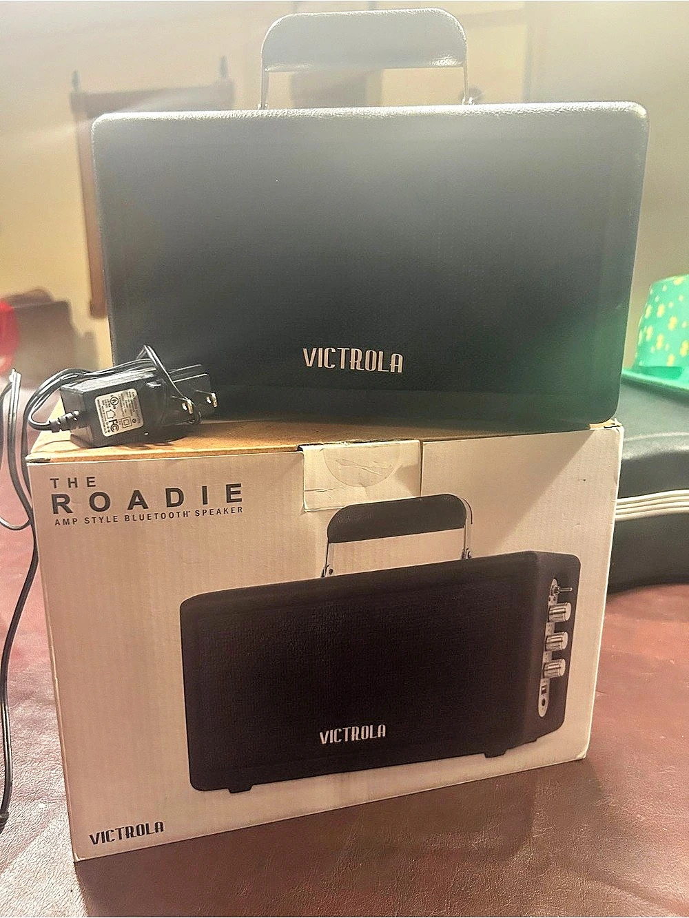 Victrola The Roadie Portable Bluetooth Radio Speaker Black